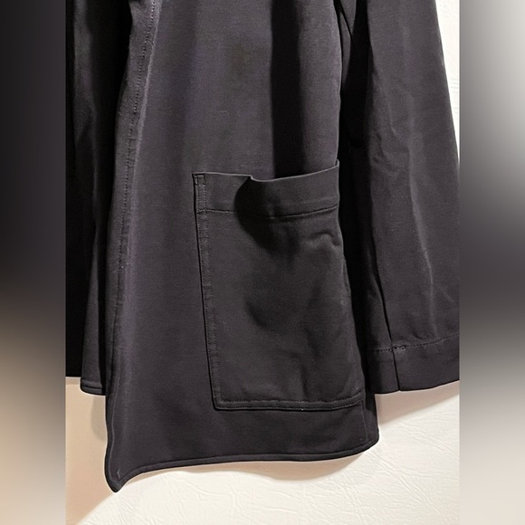 Athleta Eastbound Blazer Black w Pockets Soft sz 16 - Picture 5 of 10